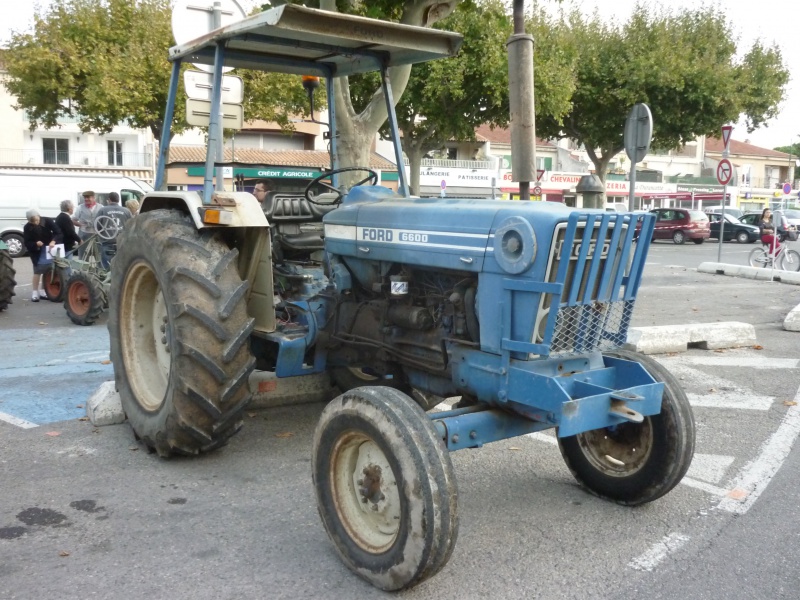 Défilé des vieux tracteurs 783898SENAS5Oct2014044