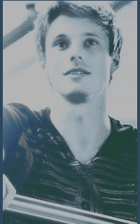 Bradley James - 200*320 784371BradleyJames