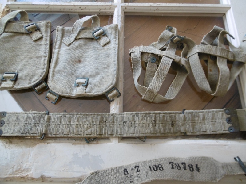 Les tenues et équipements du soldat belge - Page 4 784382P1040951