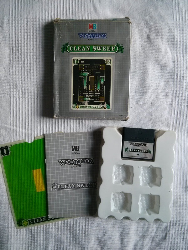 [VDS] jeux Vectrex: Clean Sweep (complet) & Berzerk (avec overlay) 784538NEXUS428042014357