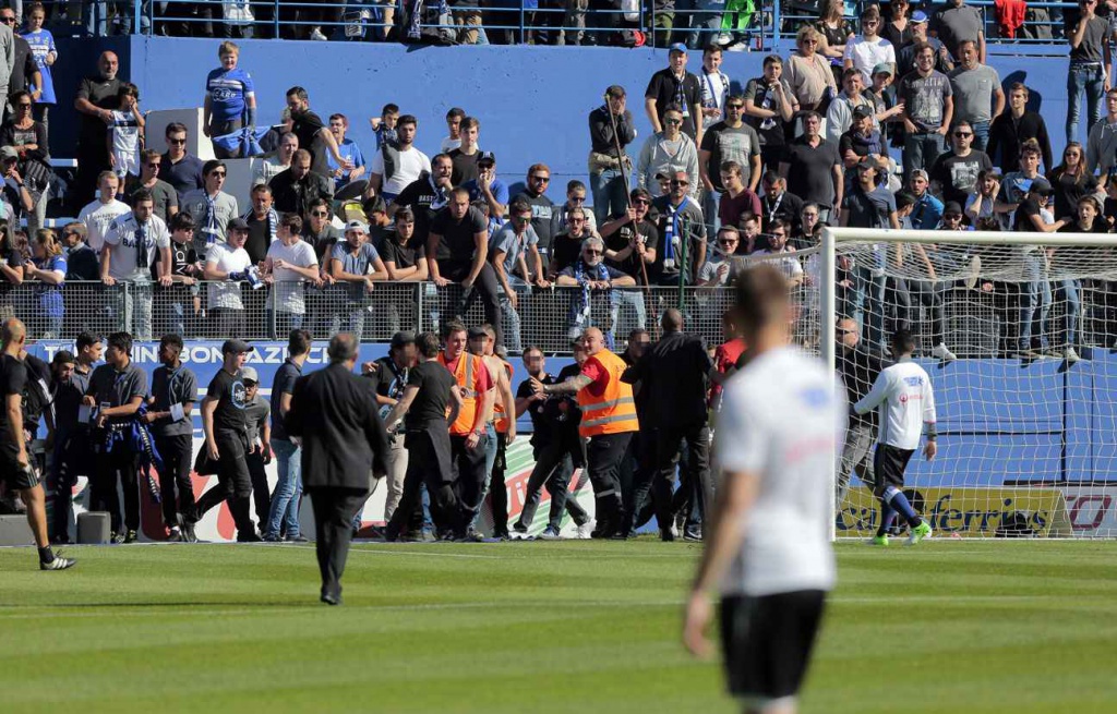 Saison 16/17 - Avril - Page 3 784884bastia