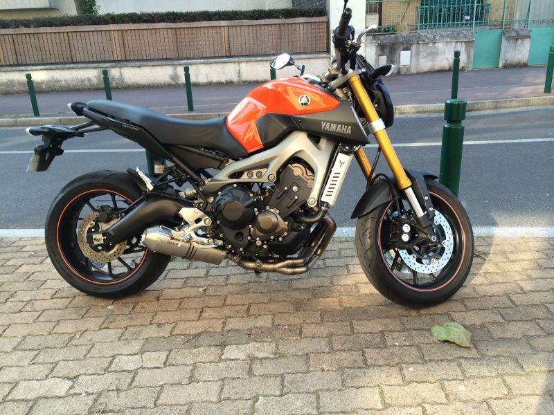 Photos de toutes les Yamaha MT-09 du forum ! :) - Page 8 790067YFrenchchris