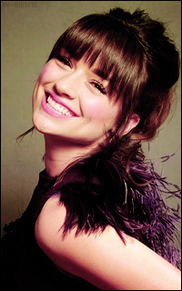 Avatars Crystal Reed 795839CR1