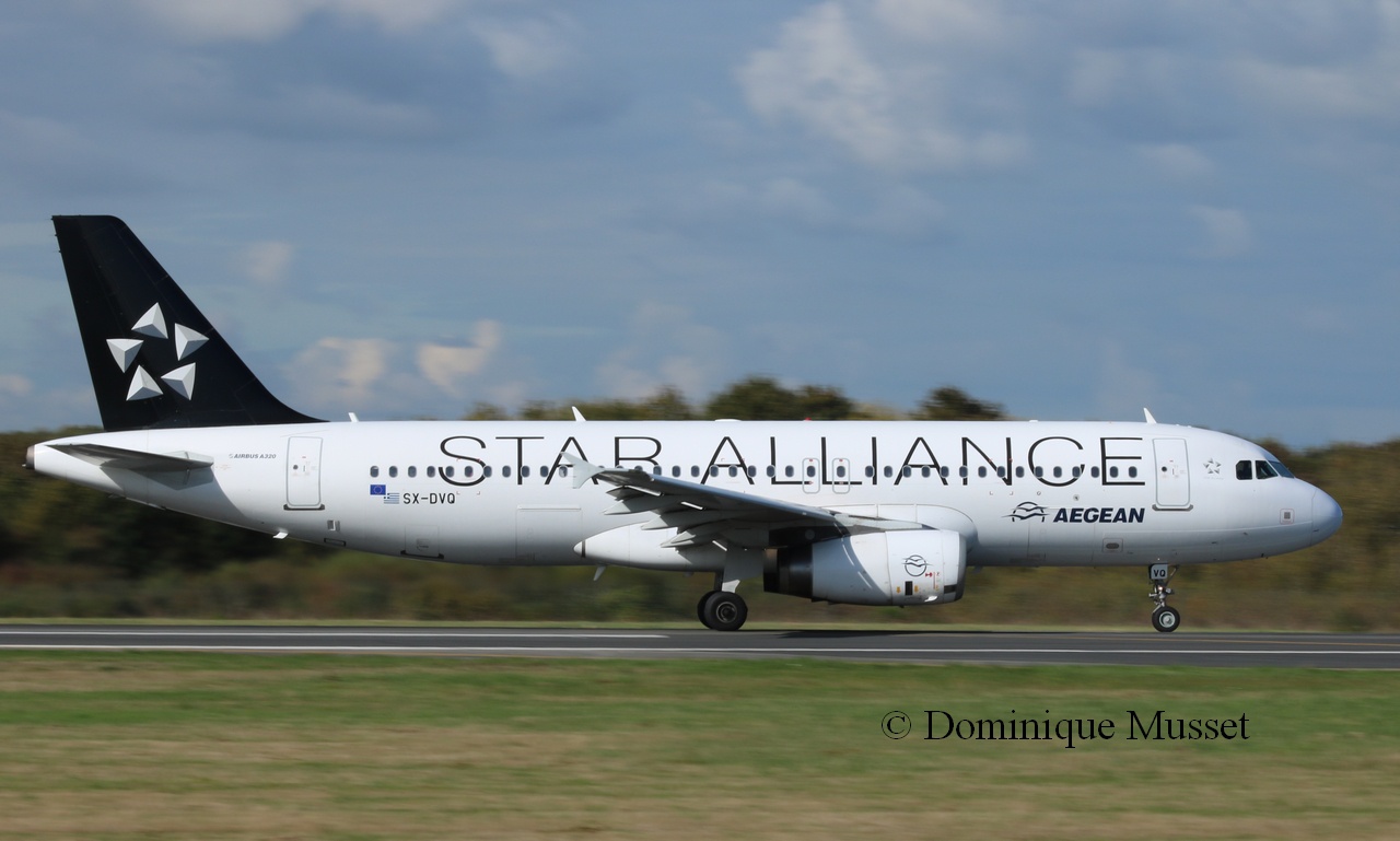 [20.10.2016] A320-232 (SX-DVQ) Aegean Airlines livrée Star Alliance 797413IMG34041