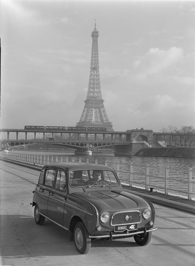 Renault participe au "4L INTERNATIONAL" 2017 et dévoile des images d’archives inédites 8009249399916