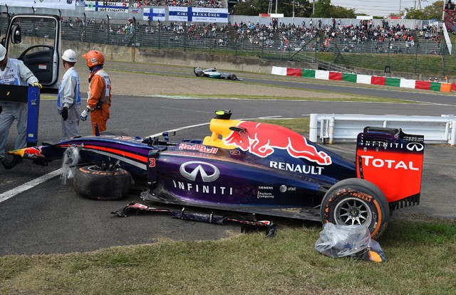 F1 GP du Japon 2014 : (essais libres-1-2-3-Qualifications) 8119812014DanielRicciardo