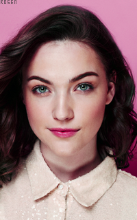 Violett Beane 823086Sanstitre30