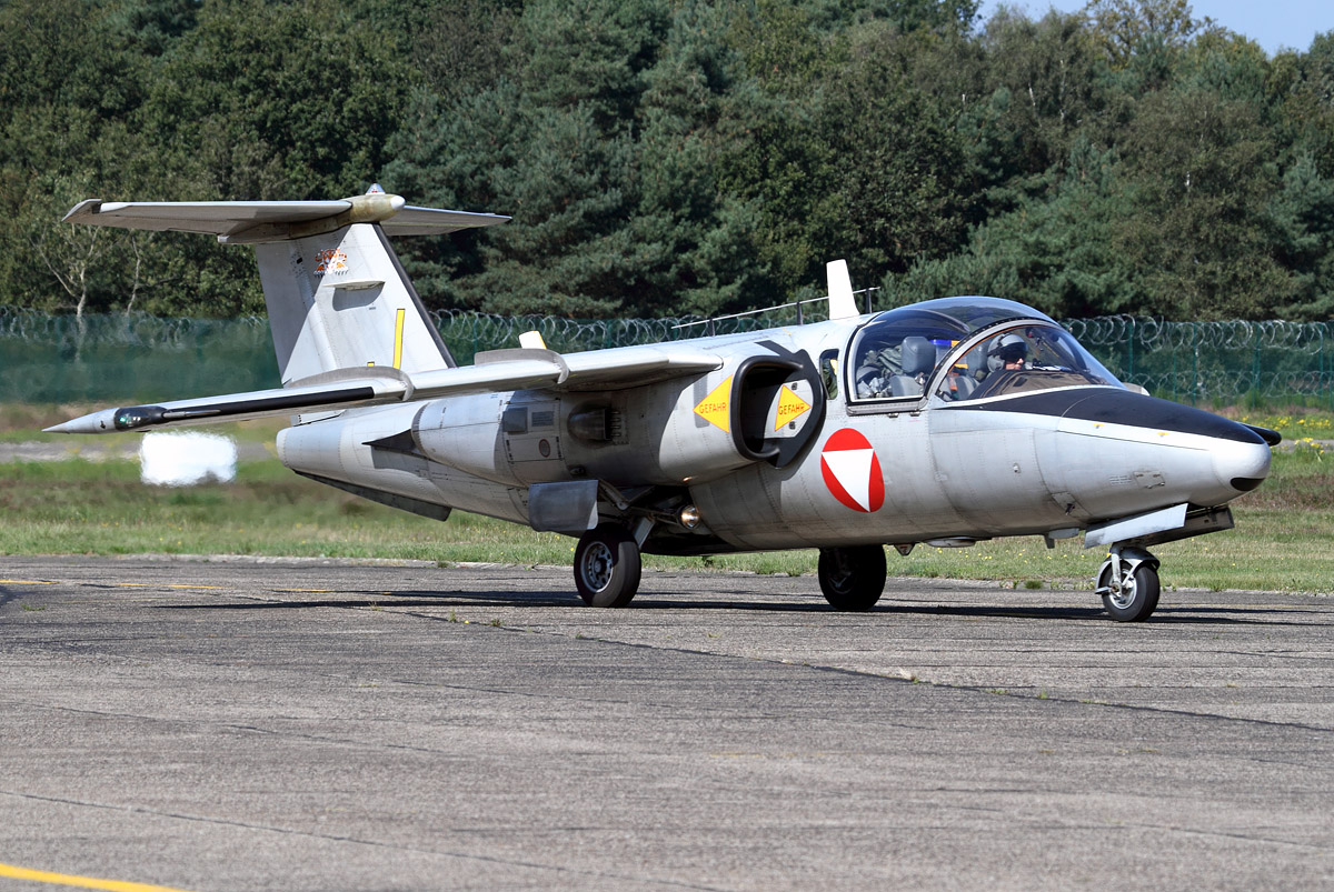 BELGIAN AIR FORCE DAYS - Klein Brogel 12.09.2014 - Page 2 824892ASAAB10501EBBL120914BJ40