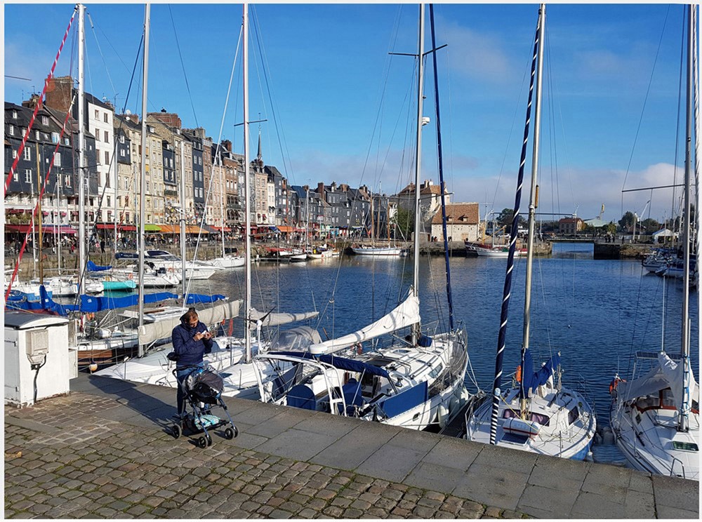 Par une belle journée ensoleillée 82811120161023LeportdHonfleur101024x768