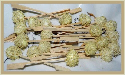 Brochettes mozzarella et sésame 835405Dimanche003