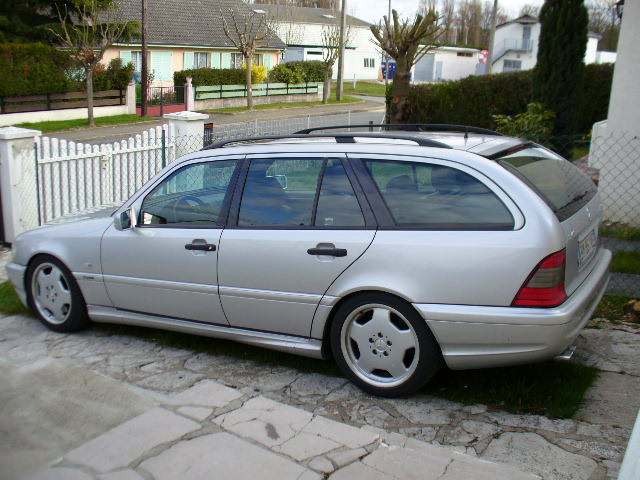 Nouveau en Mercedes  W202 836019P1010449