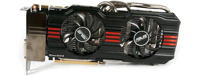 TEST : Asus GeForce GTX 670 DirectCU II TOP - Source PC WORDL. 842449test1