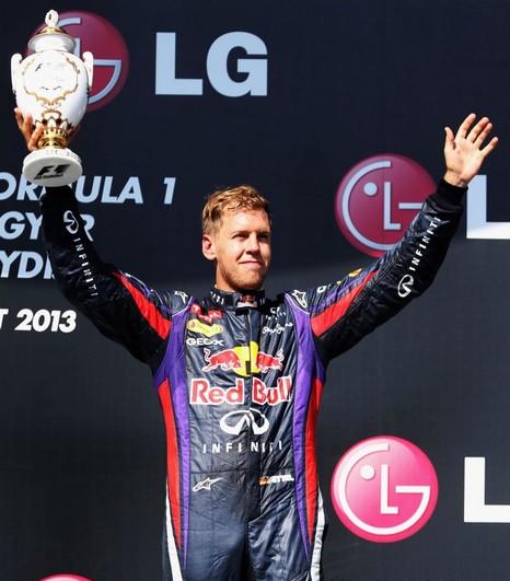 F1 GP de Hongrie 2013 : Victoire du Britannique Lewis Hamilton 8527582013sebastianvettel