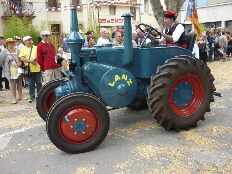 Défilé des vieux tracteurs 853237SENAS5Oct2014285