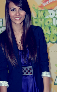 Persephone, déesse de photofiltre ? Haha 853971VictoriaJustice1