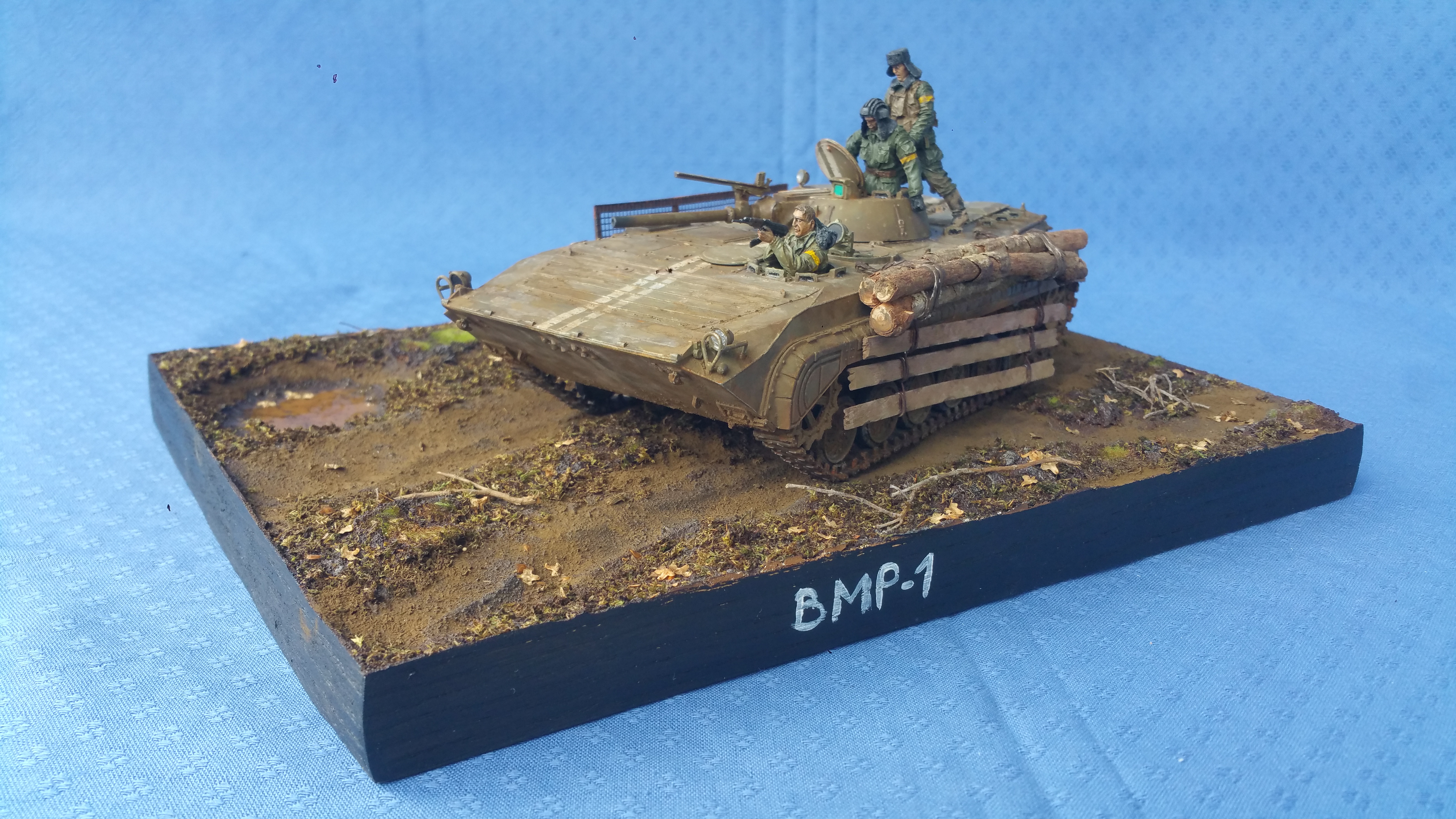 BMP-1  Dragon 1/35  85469920160912133623