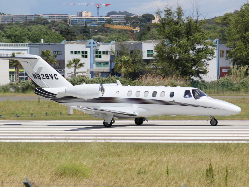 Aéroport de Cannes-Mandelieu [LFMD-CEQ] Avril 2014  856642IMG5880