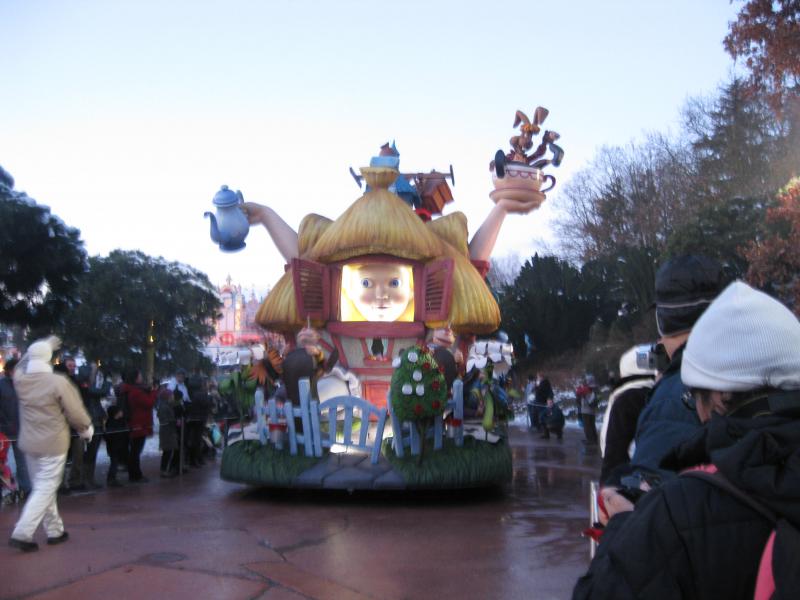 [Disneyland Paris] Disneyland Hotel - chambre Castle Club (8-10 décembre 2010) (début du TR p.9) - Page 10 857206IMG2272