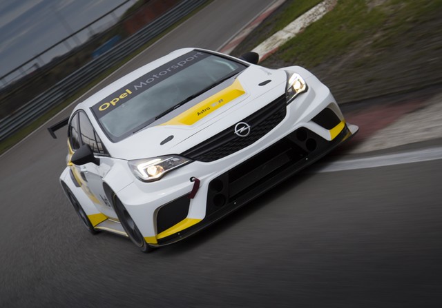 Essais présaison : l’Opel Astra TCR enchaine les kilomètres 857279OpelAstraTCR299180