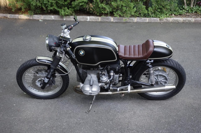 C'est ici qu'on met les bien molles....BMW Café Racer - Page 32 858512X9EHfDK