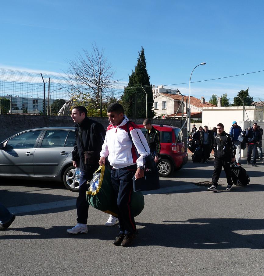 LA MEDITERRANEE TREBUCHE A MARIGNANE CONTRE UNE SOLIDE RHONE-ALPES 2 A 4 871617P1120463JPG