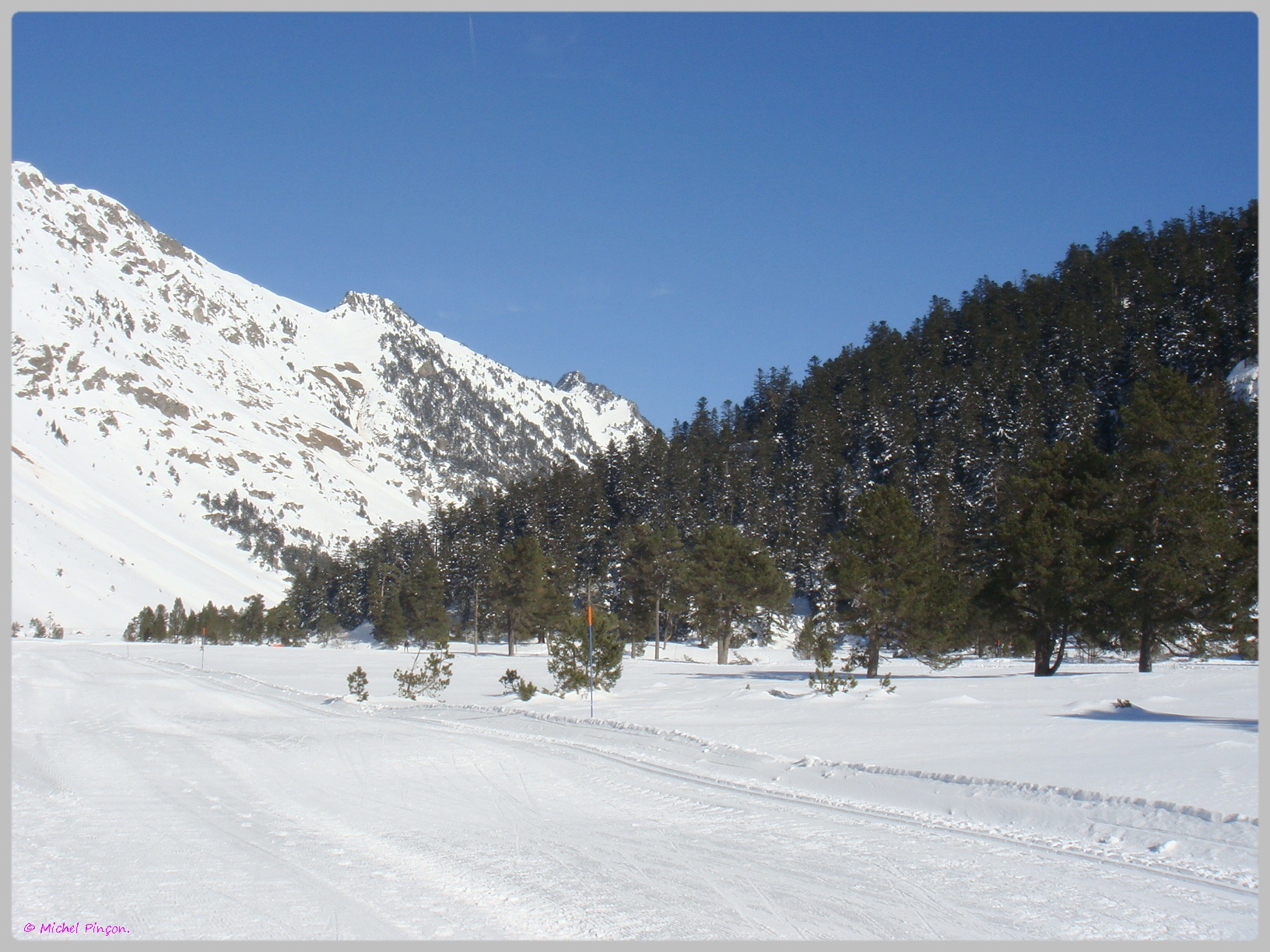 Une semaine à la Neige dans les Htes Pyrénées - Page 3 878842DSC011974