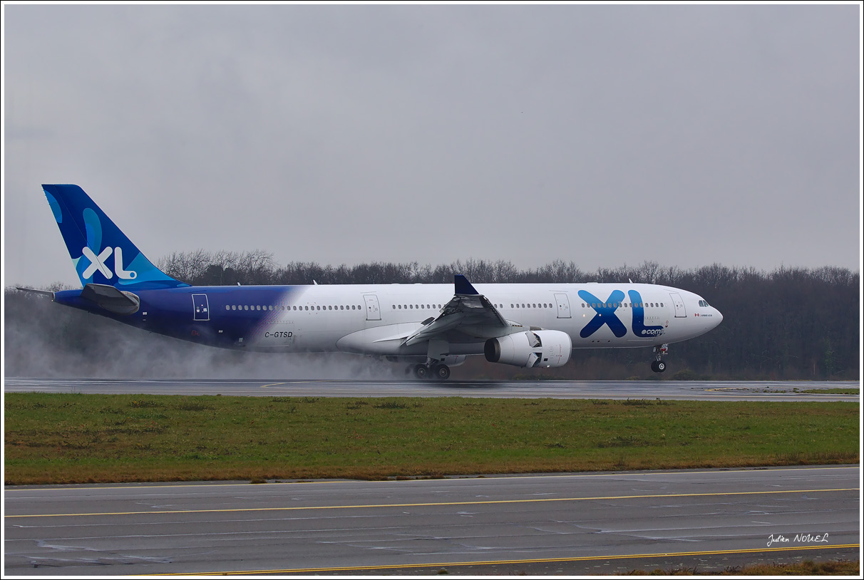 [6/01/2016] A330-300 (G-GTSD) Hybride XL Airways France/Air Transat 885204201602185102copie