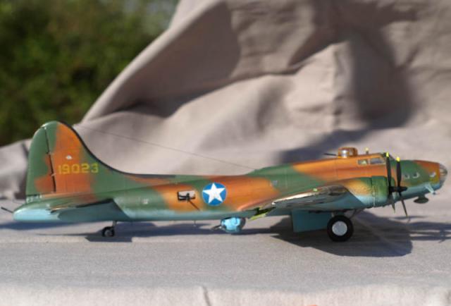 Boeing B17E Flying Fortress  [Frog] 1/72 + scratch  (VINTAGE) - Page 2 887289B17052