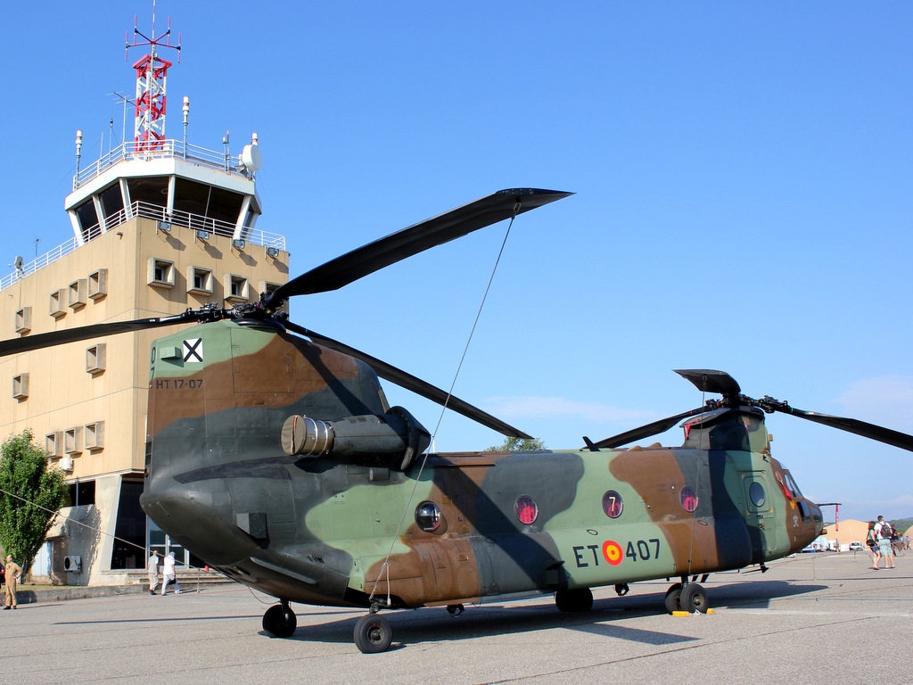 Boeing CH-47 CHINOOK 887630IMG1374