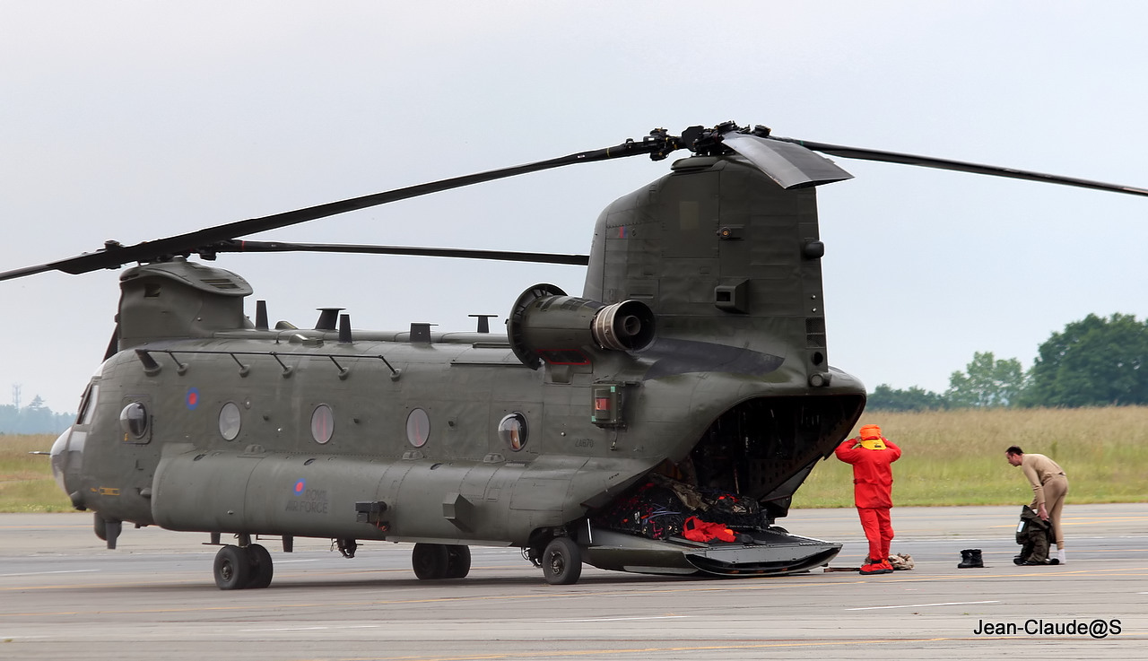 EC225 , Chinook , Lynx , le 10.06.13 888161IMG3822filtered