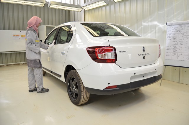 Groupe Renault - Inauguration de l’usine industrie automobile d’Oran en Algérie 9010606324216