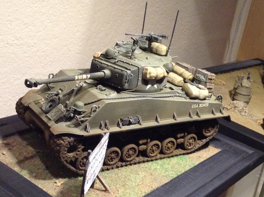 Fury sherman italeri, Un kit difficile ... 901304image927