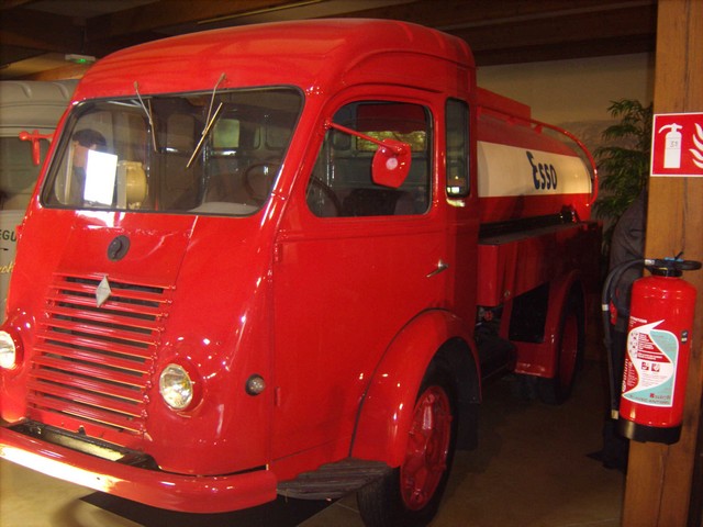 Quelques photos de mon passage au Manoir de l’Automobile et des Vieux Métiers de Lohéac  905780GEDC3237