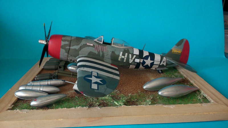 P 47D Thunderbolt de Gaberski (Academy 1/48°) 909906DSC00121