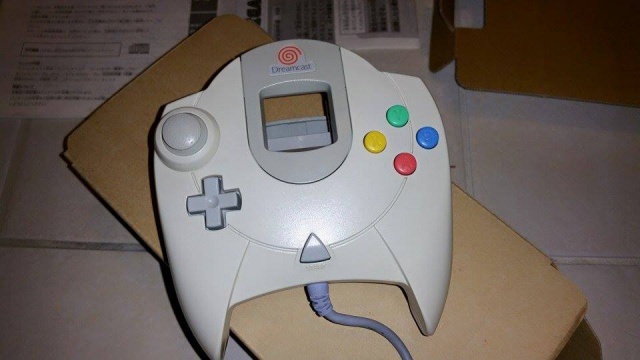 [VDS] Dreamcast jap en boite 91176310551028102057353338490845817596840703938359n