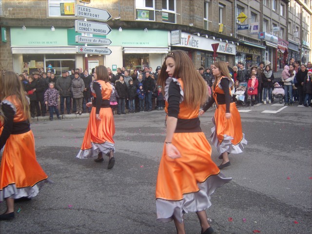 Vire 14500 : Parade de Noël Dimanche 14 Décembre 2014 913988019