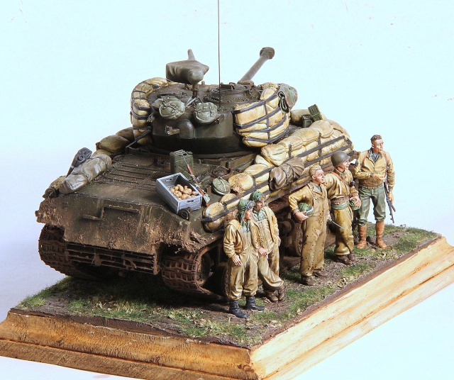 The usual suspects (TERMINE) M4A3E8 Dragon 1/35 - Page 2 917645IMG2745