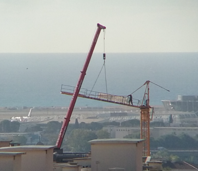 Montage de grues à tour  - Page 8 918274Image10