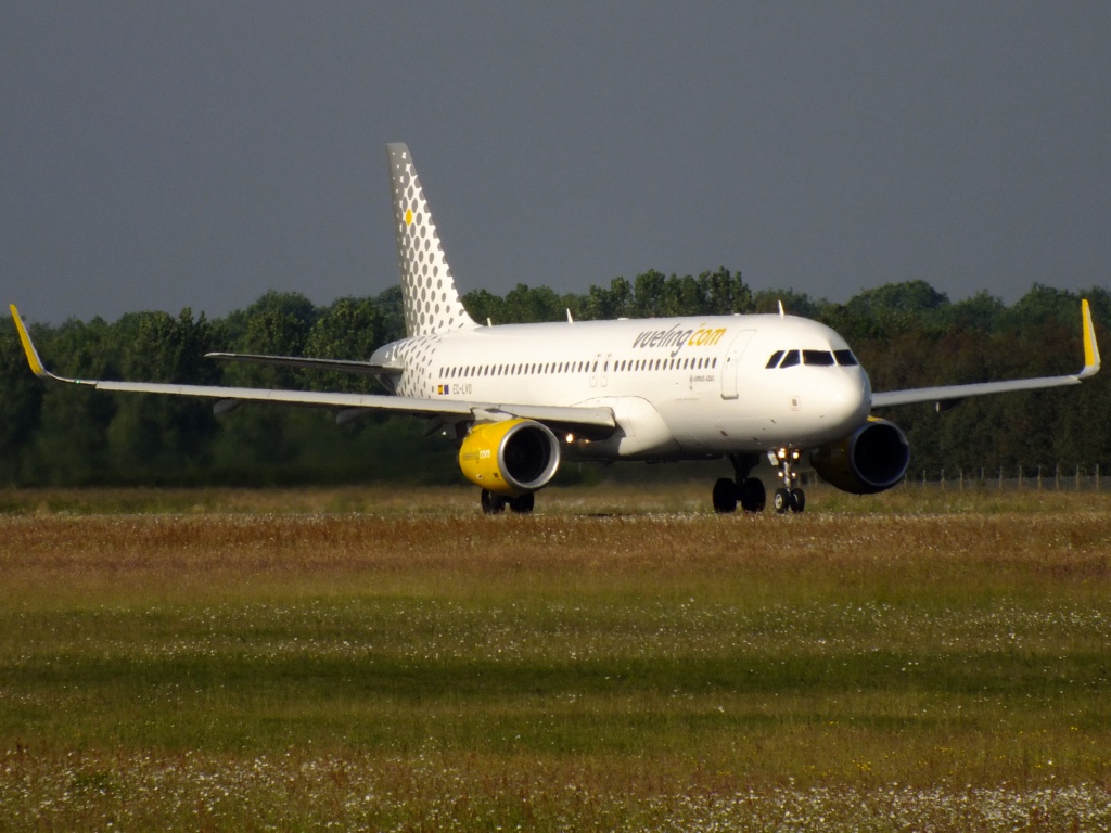 Spotting du 17/05/2014 919435Main8121