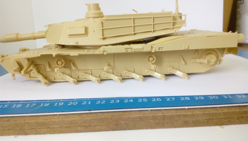 M1A2 SEP ABRAMS TUSK II MENG 1/35ième 923003IMAG2070