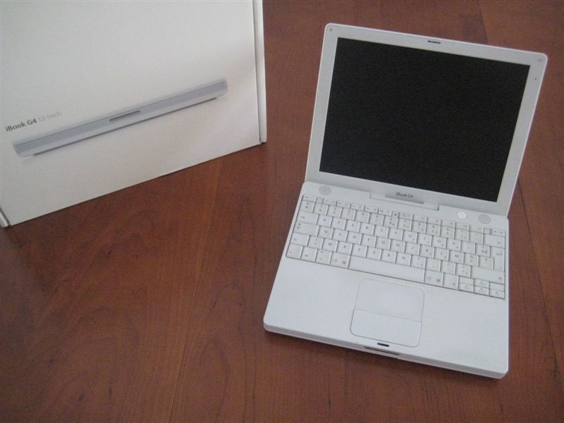 (VDS) Apple iBook 13" G4 1.33 Mhz 768 Mo en boite, très bon état 927278IMG3329