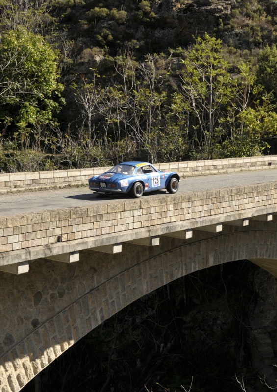 TOUR DE CORSE HISTORIQUE 2014 07/11 OCTOBRE - Page 27 940355SHG8940