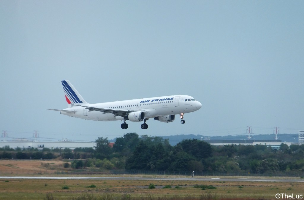 [ Spotting ] ORY le 05/09/12 by TheLuc 940636DSCF3837