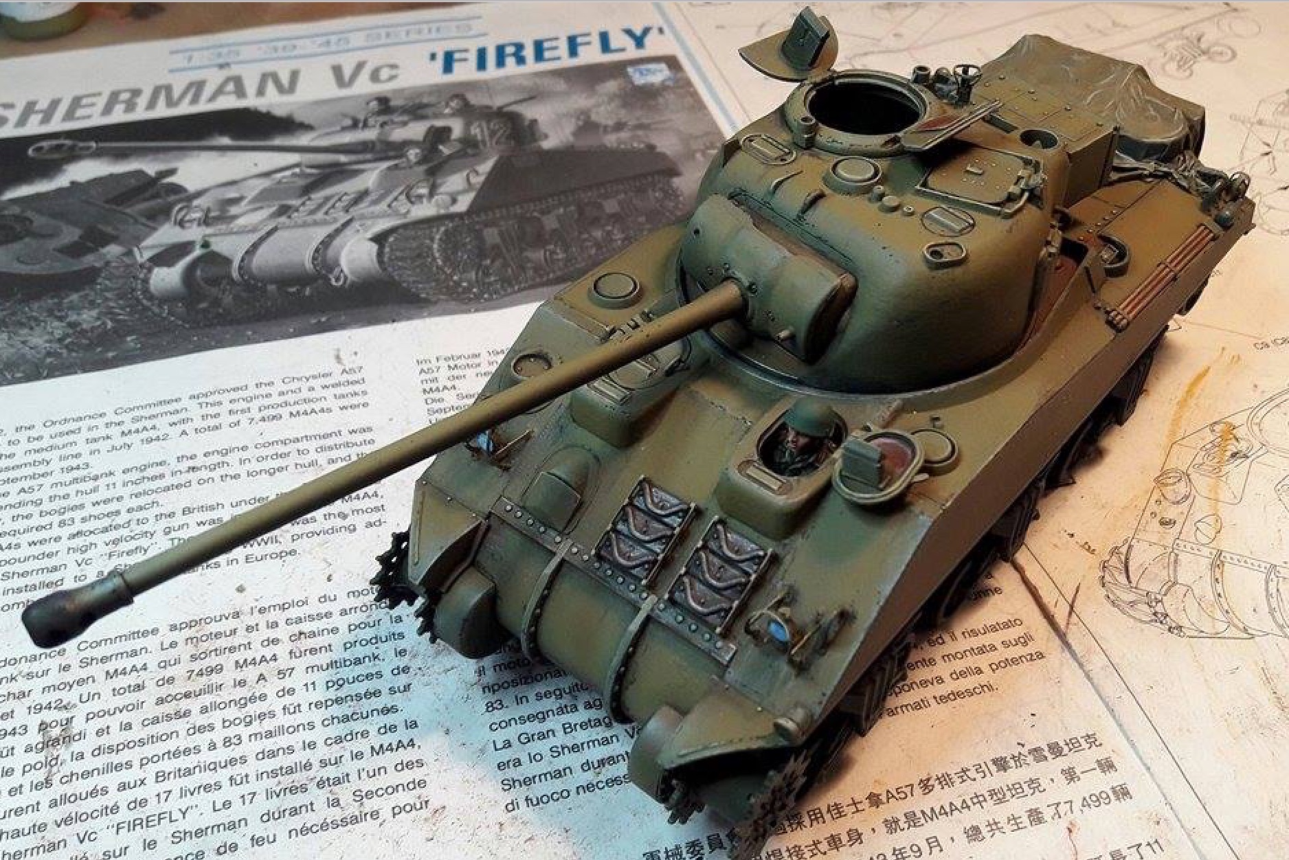 Sherman Vc Firefly - 1/35ème - kit Dragon #6031 Sherman Vc ‘Firefly’ - Page 2 9440252stShadowsLightshead