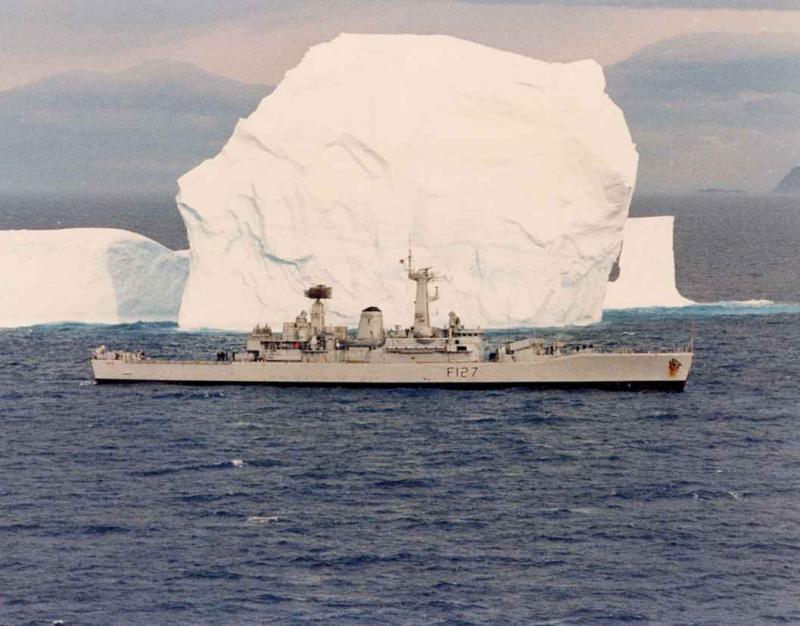 FREGATES ANTI-SOUS-MARINES CLASSE LEANDER (TYPE 12I) 952689HMSPenelopeiceberg