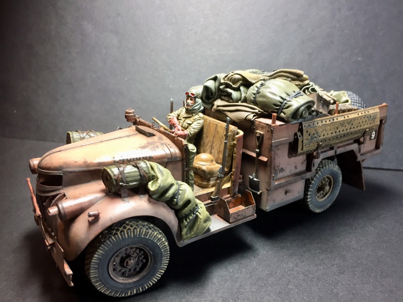 [Concours Désert] LRDG 30cwt Chevrolet Truck /Tamiya - 1/35  - Page 10 960168IMGE2810