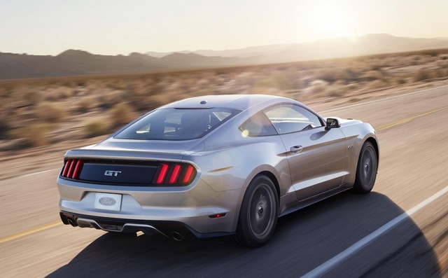 Ford révèle les chiffres de puissance de la nouvelle Mustang 960815FordMustang28