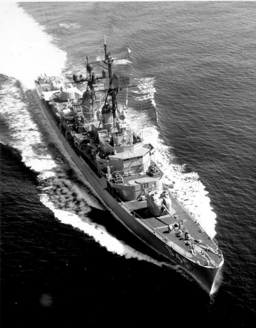 DESTROYERS CLASSE FORREST SHERMAN 963846USS_Hull