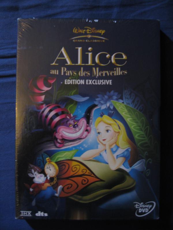 Postez les photos de votre collection de DVD et BrD Disney ! - Page 26 968684IMG4865