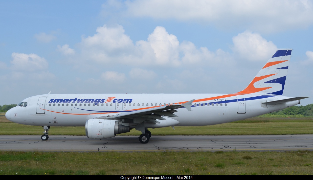 [31.05.2014] A320-211 (SX-BHV) Smartwings 973076DSC0162